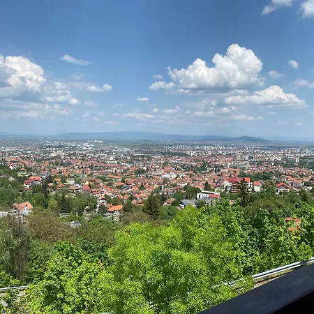 Bellestay * Брашов