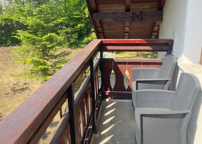 Bellestay Вілла Брашов