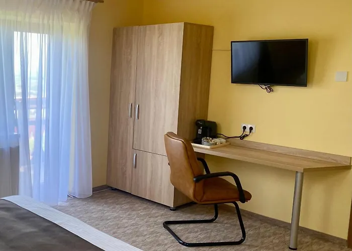 Bellestay * Брашов